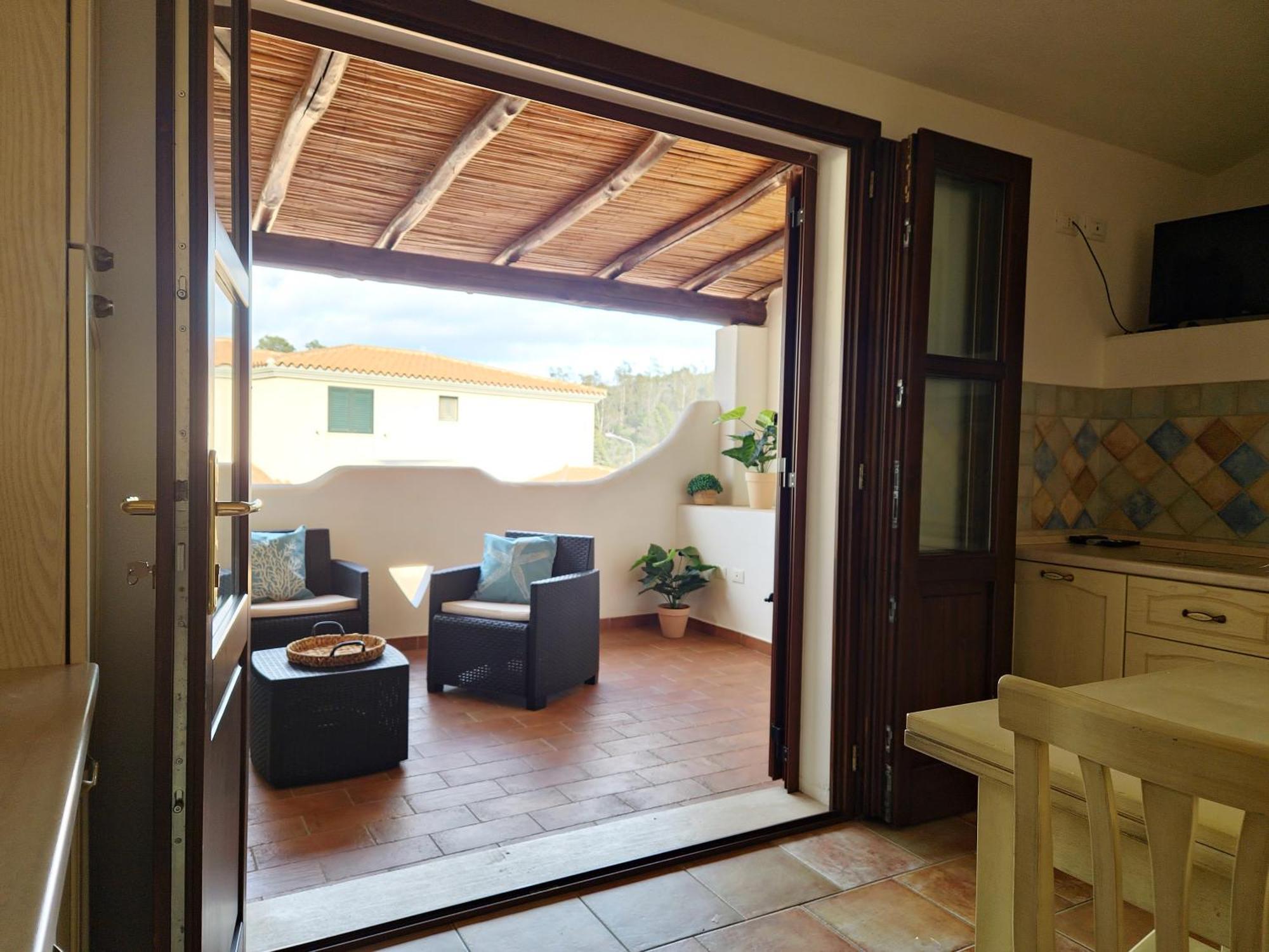 Dommos - Melodie Apartments Cala Liberotto Eksteriør bilde