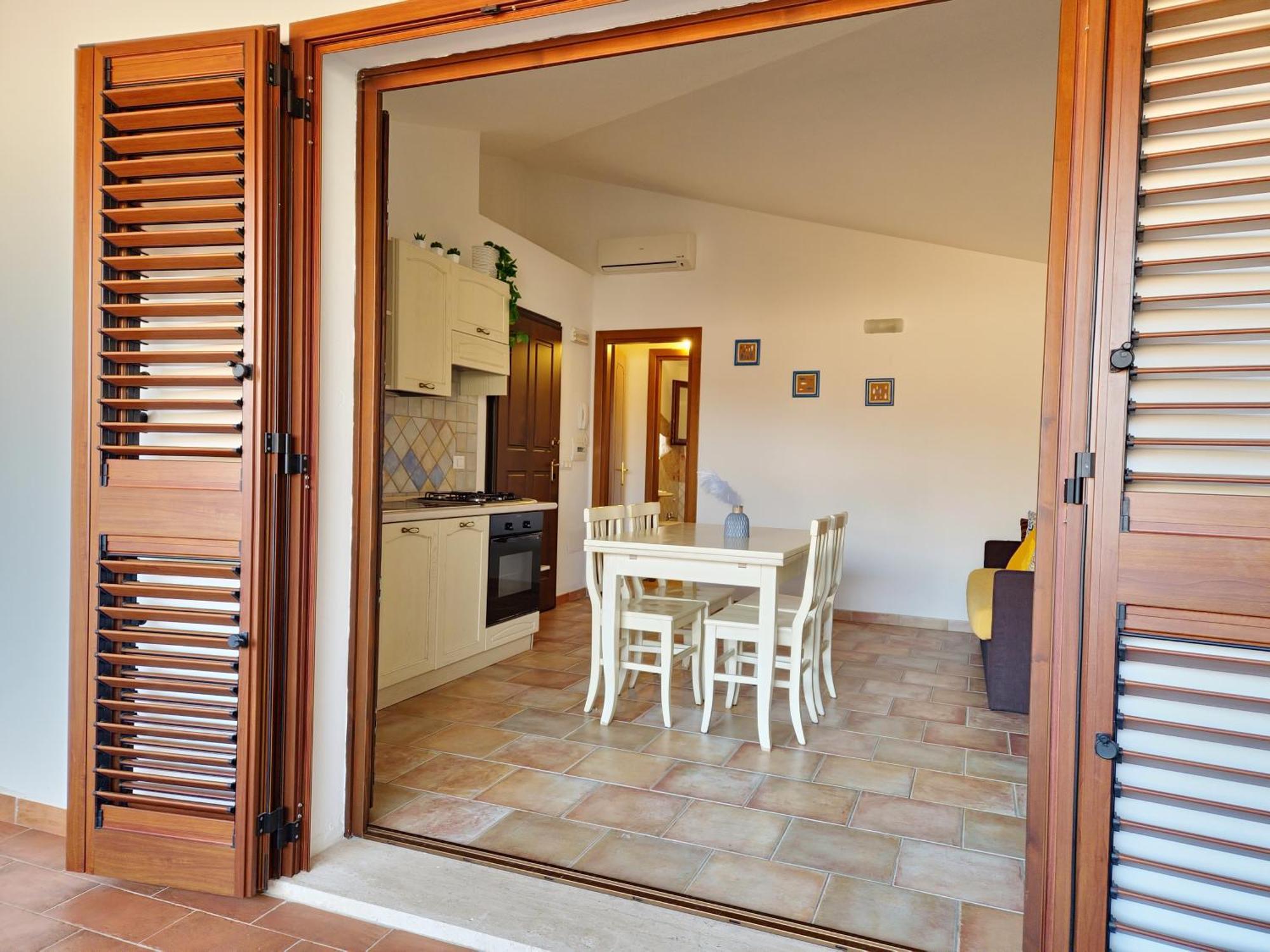 Dommos - Melodie Apartments Cala Liberotto Eksteriør bilde