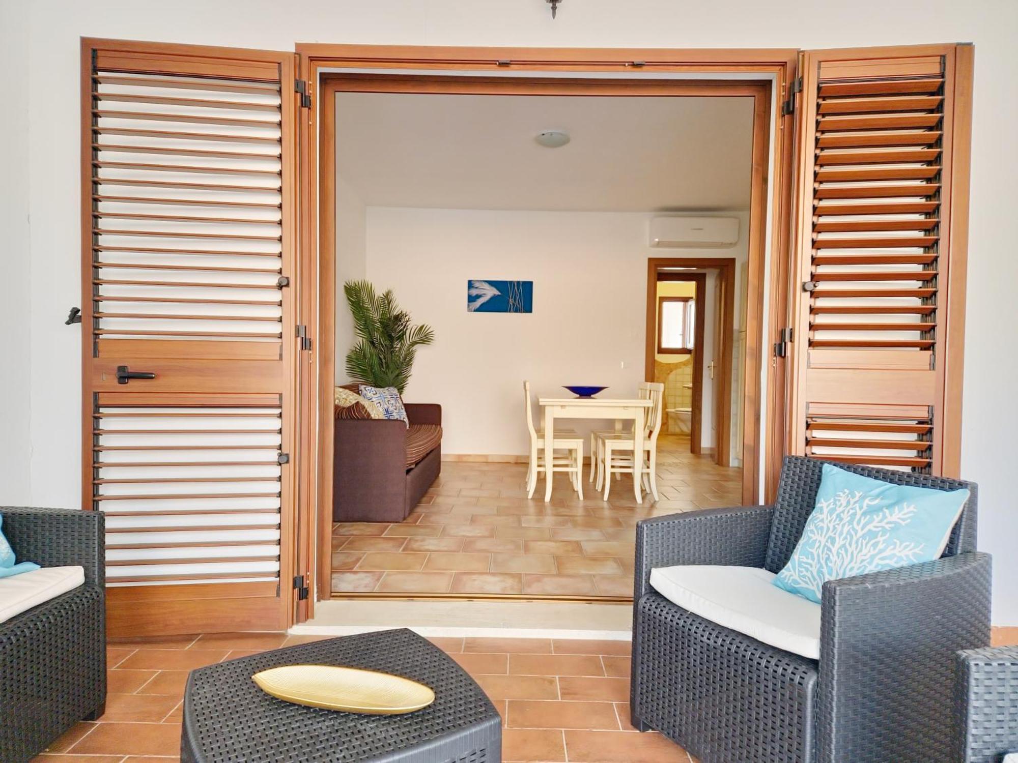 Dommos - Melodie Apartments Cala Liberotto Eksteriør bilde
