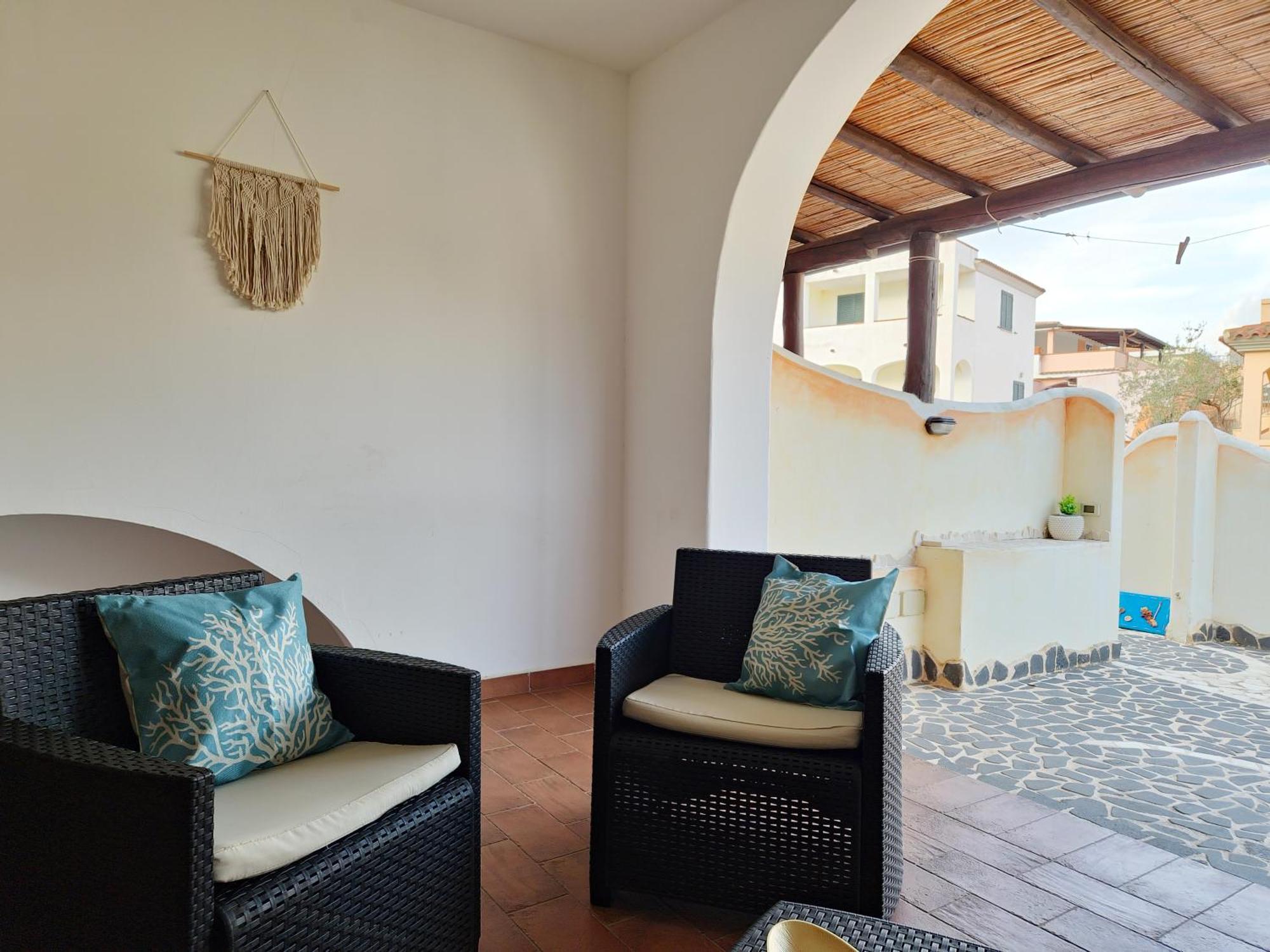 Dommos - Melodie Apartments Cala Liberotto Eksteriør bilde
