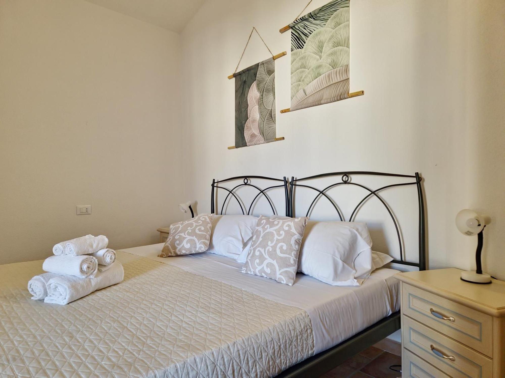 Dommos - Melodie Apartments Cala Liberotto Eksteriør bilde